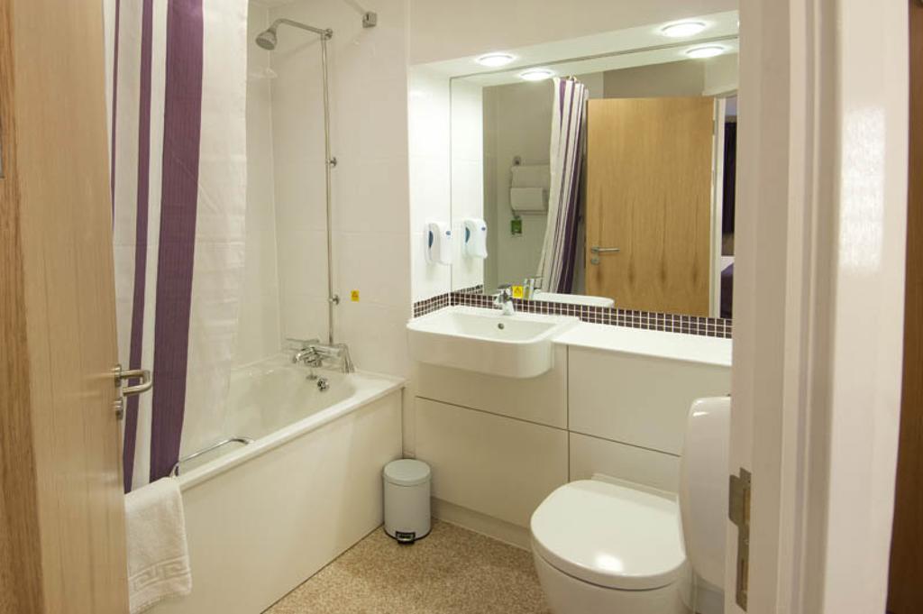 Premier Inn Birmingham City - Waterloo St Chambre photo